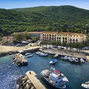 https://smart-selection-hotel-mediteran.primorje-gorskikotar.com